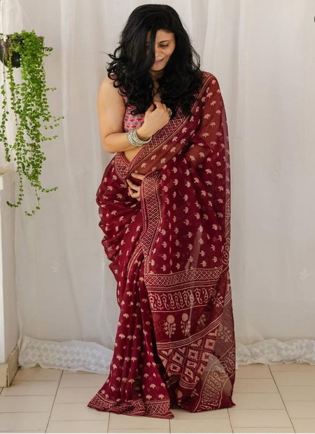 VK 4199 Imported  Cotton Printed Sarees Wholesale Shop In Surat 